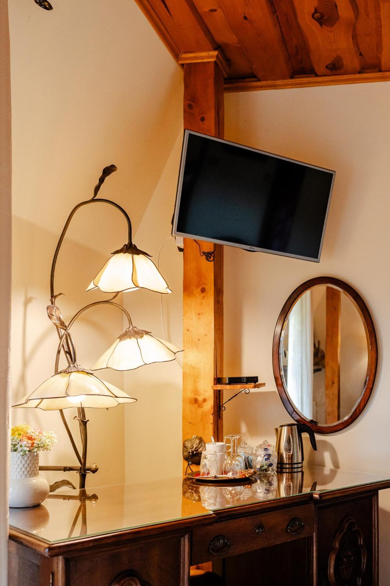 Bed & Breakfast Retrohouse - Wypoczynek Dla Doroslych, 3*