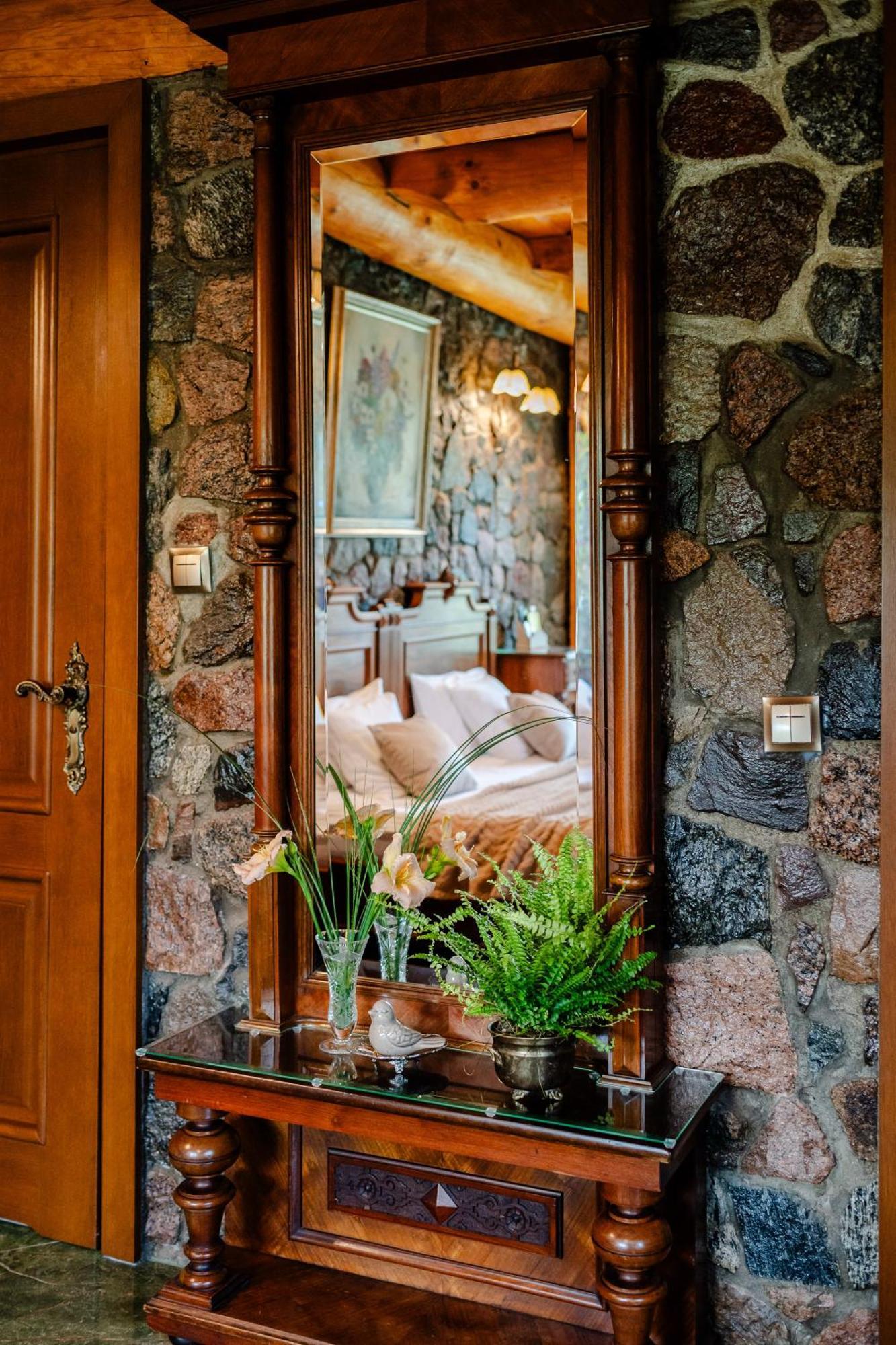 Retrohouse - Wypoczynek Dla Doroslych, Bed & Breakfast Reda